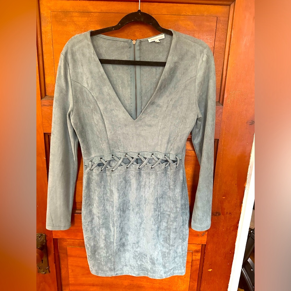 Blue velvet deep v dress